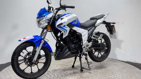 Lexmoto Venom 2015 SPARES OR REPAIR NON RUNNING PROJECT BIKE 125CC NAKEDE 3