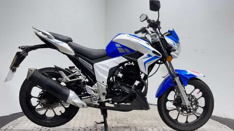 Lexmoto Venom 2015 SPARES OR REPAIR NON RUNNING PROJECT BIKE 125CC NAKEDE 1