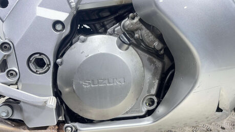 Suzuki SV1000 SV1000 2003 21K NON RUNNING SPARES OR REPAIR 1000CC VTWIN 42