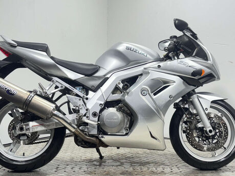 Suzuki SV1000 SV1000 2003 21K NON RUNNING SPARES OR REPAIR 1000CC VTWIN