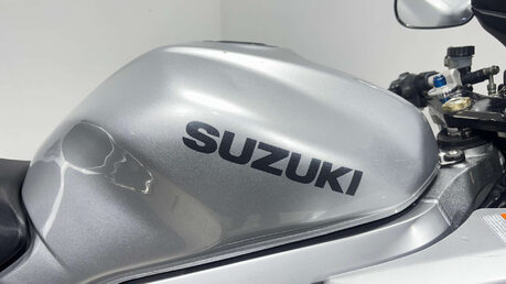 Suzuki SV1000 SV1000 2003 21K NON RUNNING SPARES OR REPAIR 1000CC VTWIN 45