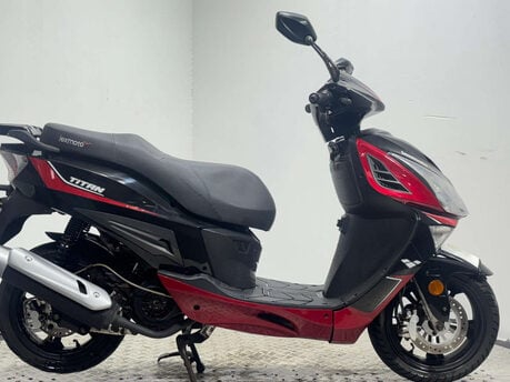 Lexmoto Titan 125 2022 NON RUNNING 11K PROJECT SCOOTER 125CC BIKE