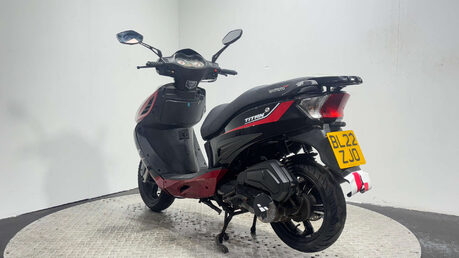 Lexmoto Titan 125 2022 NON RUNNING 11K PROJECT SCOOTER 125CC BIKE 6