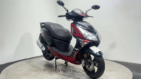 Lexmoto Titan 125 2022 NON RUNNING 11K PROJECT SCOOTER 125CC BIKE 2
