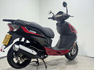 Lexmoto Titan 125 2022 NON RUNNING 11K PROJECT SCOOTER 125CC BIKE 3