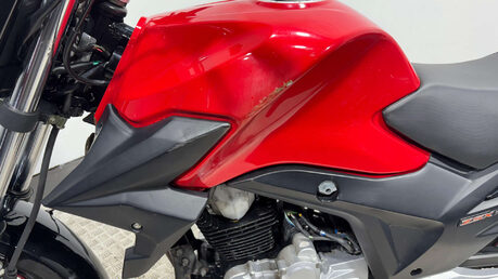 Lexmoto ZSX 2014 4K RUNNING LIGHT PROJECT BIKE 125CC NAKED COMMUTER 11