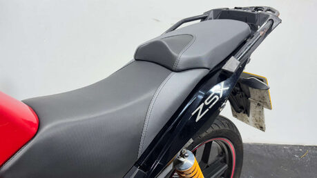 Lexmoto ZSX 2014 4K RUNNING LIGHT PROJECT BIKE 125CC NAKED COMMUTER 24