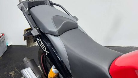 Lexmoto ZSX 2014 4K RUNNING LIGHT PROJECT BIKE 125CC NAKED COMMUTER 14