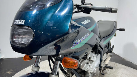 Yamaha XJ6 1995 ONLY 6K NON RUNNING PROJECT BIKE 600CC COMMUTER BIKE 24