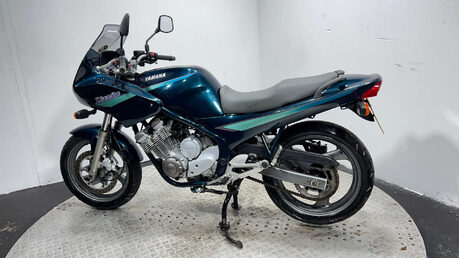 Yamaha XJ6 1995 ONLY 6K NON RUNNING PROJECT BIKE 600CC COMMUTER BIKE 6