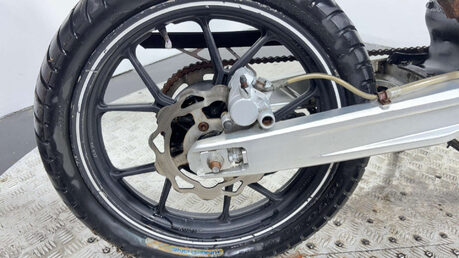 Sinnis Apache 125 2021 8K NON RUNNING SUPERMOTO PROJECT BIKE 125CC 21