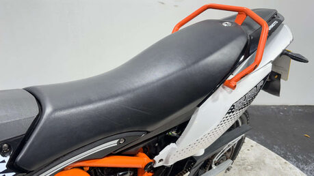 Sinnis Apache 125 2021 8K NON RUNNING SUPERMOTO PROJECT BIKE 125CC 15