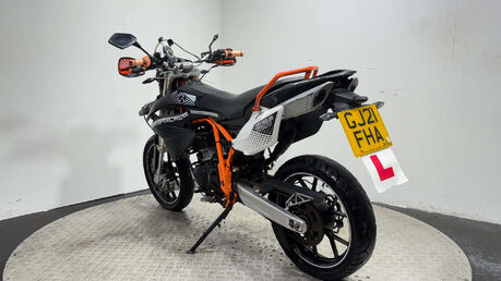 Sinnis Apache 125 2021 8K NON RUNNING SUPERMOTO PROJECT BIKE 125CC 5