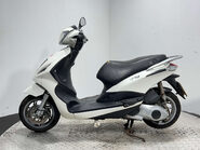 Piaggio Fly 16K 2015 RUNNING PROJECT BIKE SPARES OR REPAIR 125CC 4