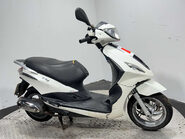 Piaggio Fly 16K 2015 RUNNING PROJECT BIKE SPARES OR REPAIR 125CC 3