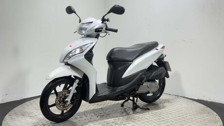 Honda Vision 2013 35K NON RUNNING PROJECT SCOOTER 110CC LEARNER BIKE 2
