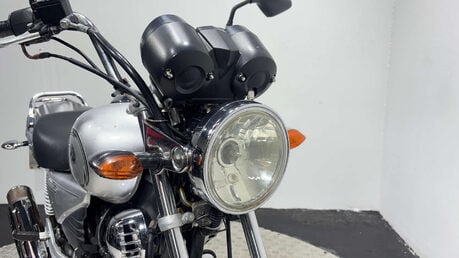 Yamaha YBR125 Custom 2013 24K GREAT RUNNING PROJECT BIKE 125CC CRUISER 13