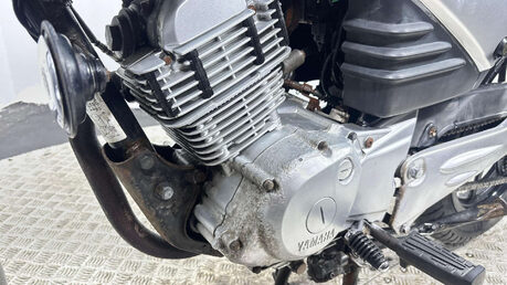 Yamaha YBR125 Custom 2013 24K GREAT RUNNING PROJECT BIKE 125CC CRUISER 17