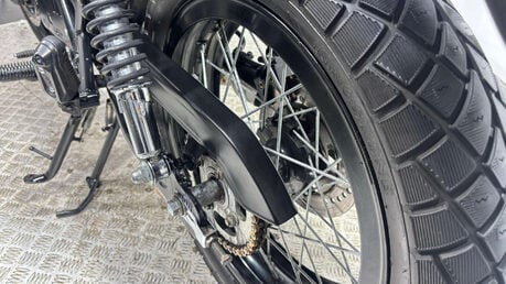 Bullit Hunt 2016 2K RETRO BIKE 125CC LEARNER CAFE RACER 16