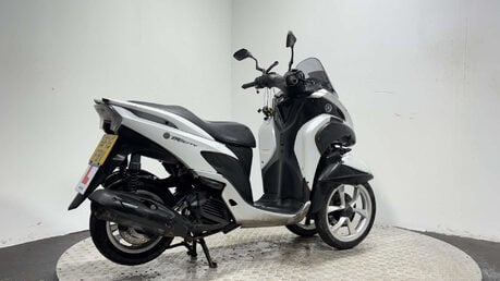 Yamaha Tricity 125 2015 28K NON RUNNING PROJECT SCOOTER 125CC TRIKE 3 WHEELER 2