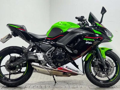 Kawasaki Ninja 650 NAKED 2022 13K GREAT RUNNING LIGHT PROJECT A2 650CC TWIN BIKE