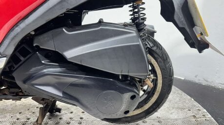 Peugeot Pulsion 125 Allure LC ABS 125CC SCOOTER PROJECT SPARES OR REPAIR 13