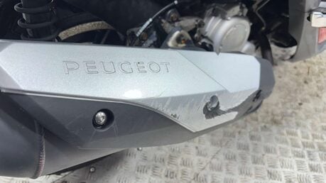Peugeot Pulsion 125 Allure LC ABS 125CC SCOOTER PROJECT SPARES OR REPAIR 17