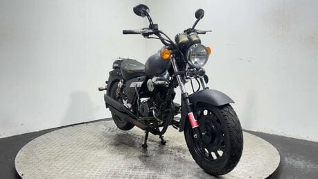 Keeway Superlight 125 2014 22K NON RUNNING CRUISER PROJECT BIKE SPARES OR REPAIR 125CC 2