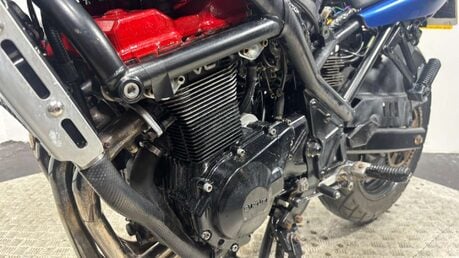 Suzuki Bandit 400 GSF 1993 16K NON RUNING PROJECT BIKE SPARES OR REPAIR 400CC 9