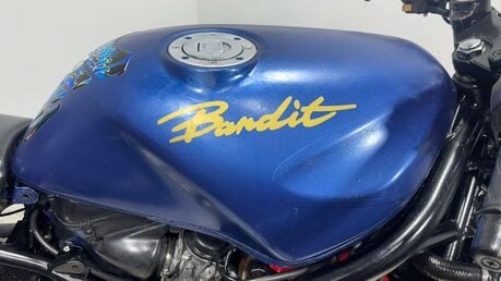 Suzuki Bandit 400 GSF 1993 16K NON RUNING PROJECT BIKE SPARES OR REPAIR 400CC 20