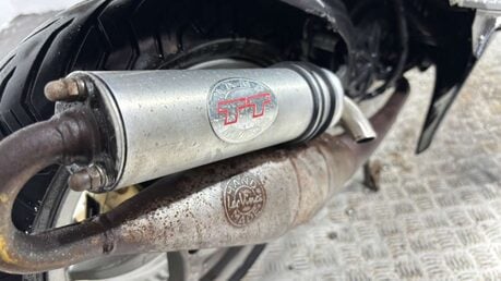 Aprilia SR 50 17K 2011 2 STROKE 2T NON RUNNING PROJECT SCOOTER 50CC BIKE 11