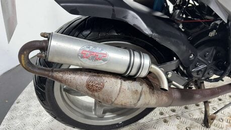 Aprilia SR 50 17K 2011 2 STROKE 2T NON RUNNING PROJECT SCOOTER 50CC BIKE 30