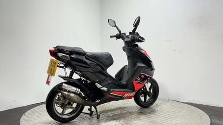 Aprilia SR 50 17K 2011 2 STROKE 2T NON RUNNING PROJECT SCOOTER 50CC BIKE 2