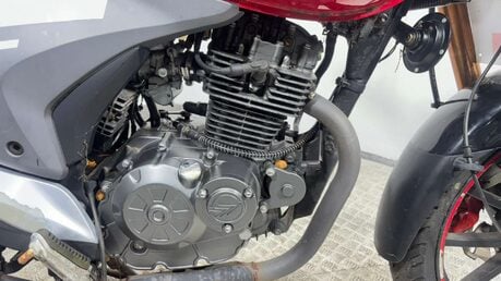 Keeway RKV 2016 8K NON RUNNING PROJECT 125CC SOLID BIKE COMMUTER 28