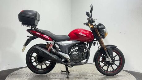 Keeway RKV 2016 8K NON RUNNING PROJECT 125CC SOLID BIKE COMMUTER 1