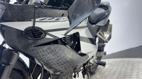 Honda CBR CBR125 2009 28K NON RUNNING SPORTS PROJECT BIKE 125CC 13