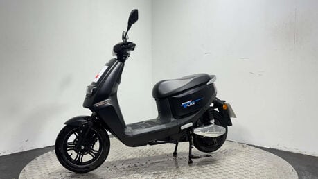 Yadea E-Lex LEXMOTO ELEX ELECTRIC BIKE SCOOTER RIDE AT 16 CLEAN PROJECT 3