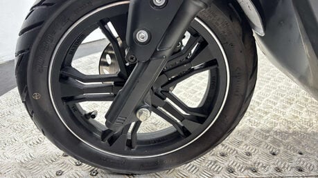 Yadea E-Lex LEXMOTO ELEX ELECTRIC BIKE SCOOTER RIDE AT 16 CLEAN PROJECT 22