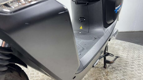 Yadea E-Lex LEXMOTO ELEX ELECTRIC BIKE SCOOTER RIDE AT 16 CLEAN PROJECT 7