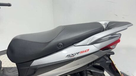 Aprilia SXR 50 2022 RUNNING PROJECT SCOOTER 50CC BIKE 1 OWNER 16