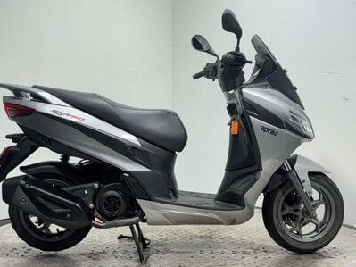 Aprilia SXR 50 2022 RUNNING PROJECT SCOOTER 50CC BIKE 1 OWNER