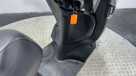 Aprilia SXR 50 2022 RUNNING PROJECT SCOOTER 50CC BIKE 1 OWNER 12