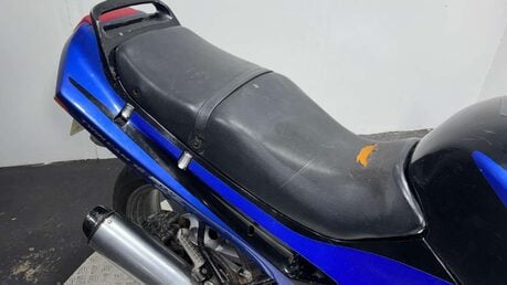 Kawasaki ZZR 1991 32K NON RUNNING PROJECT BREAKER BIKE 400CC CLASSIC 13