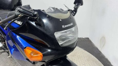 Kawasaki ZZR 1991 32K NON RUNNING PROJECT BREAKER BIKE 400CC CLASSIC 25