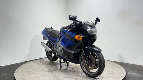 Kawasaki ZZR 1991 32K NON RUNNING PROJECT BREAKER BIKE 400CC CLASSIC 5