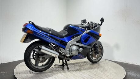 Kawasaki ZZR 1991 32K NON RUNNING PROJECT BREAKER BIKE 400CC CLASSIC 3