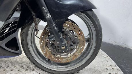 Kawasaki ZZR 1991 32K NON RUNNING PROJECT BREAKER BIKE 400CC CLASSIC 11