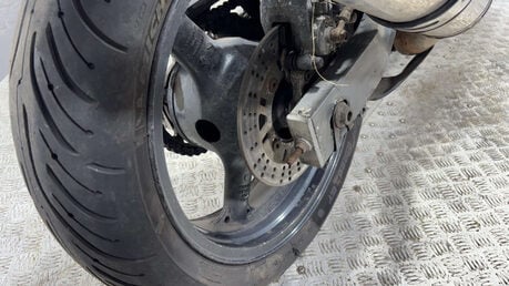 Kawasaki Ninja ZX6R 1996 NON RUNNING PROJECT PARTS BIKE SPARES OR REPAIR 600CC 10