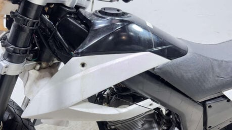 Ajs JSM 2012 2K NON RUNNING PROJECT BIKE SUPERMOTO 125CC LEARNER 22