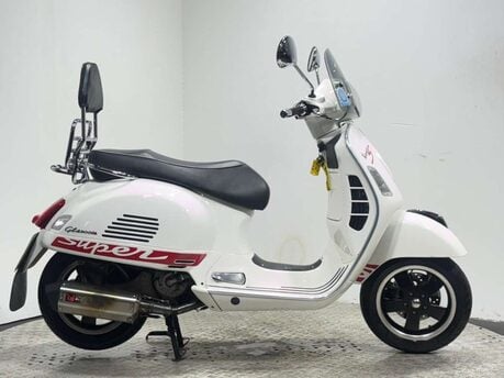 Piaggio Vespa GTS 2013 23K MOT OCTOBER 2026 NEW TYRES 300CC SCOOTER